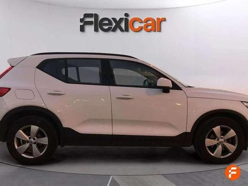 Usado Volvo XC40 Inscription 129 CV (94 kW) 2022 Blanco SUV
