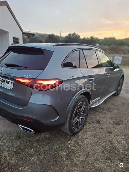 Usado Mercedes GLC220 197 CV (144 kW) 2025 Verde SUV