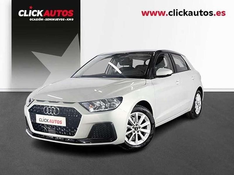 Usado Audi A1 Advanced 111 CV (81 kW) 2023 Plateado Berlina
