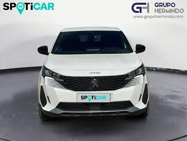 Używany Peugeot 3008 Allure 225 KM (165 kW) 2023 Biały SUV
