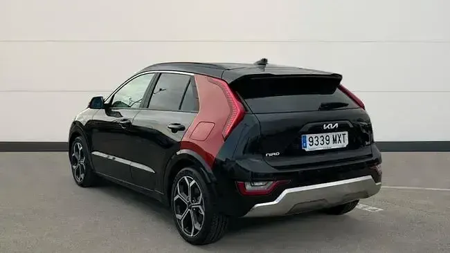 Usado Kia Niro 129 CV (94 kW) 2025 Negro SUV