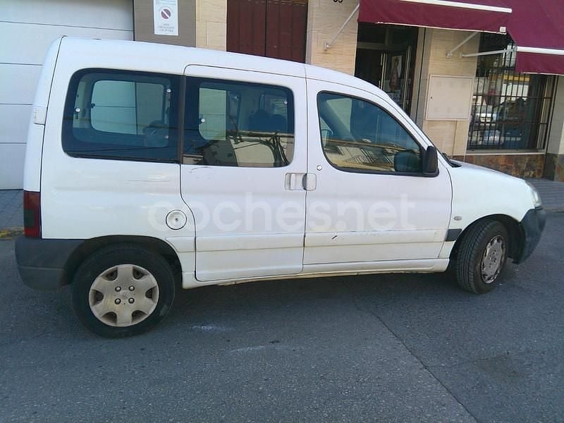 Blanco Usado 2003 Peugeot 206 Berlina | 2200 € (Precio justo) - Imagen 1/4