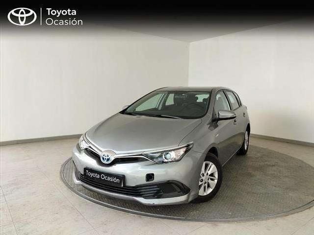 Usado Toyota Auris Hybrid Business Edition 136 CV (100 kW) 2018 Gris Berlina