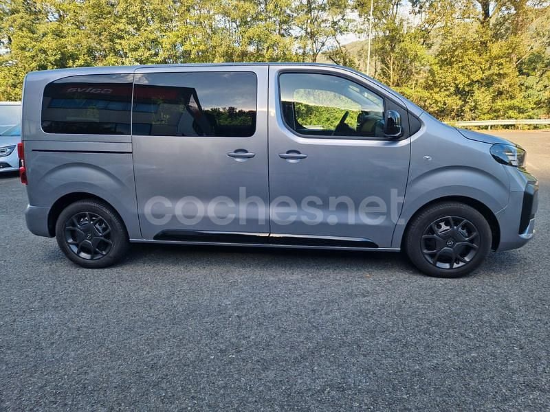 Usado Opel Zafira 177 CV (130 kW) 2025 Gris / plata Monovolumen