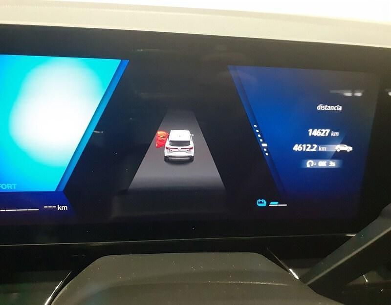 Begagnad Renault Austral Techno 200 HK (147 kW) 2025 Röd SUV