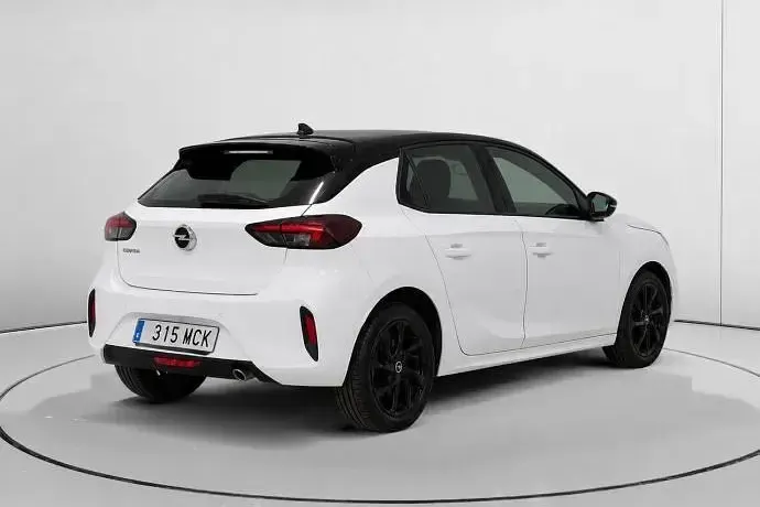 Usado Opel Corsa 100 CV (73 kW) 2022 Utilitario