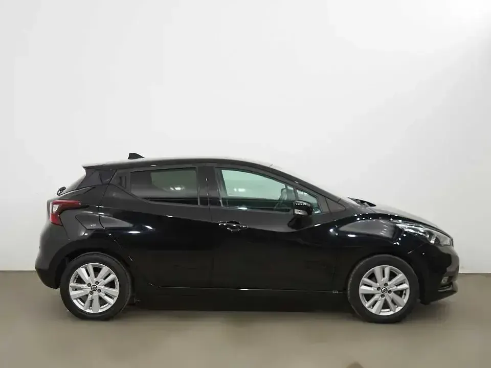 Usado Nissan Micra Acenta 100 CV (73 kW) 2020 Negro Utilitario