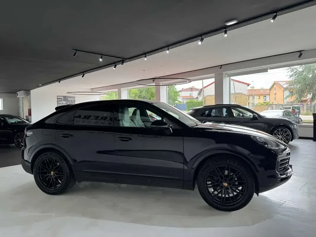 Usado Porsche Cayenne 340 CV (250 kW) 2020 Negro SUV