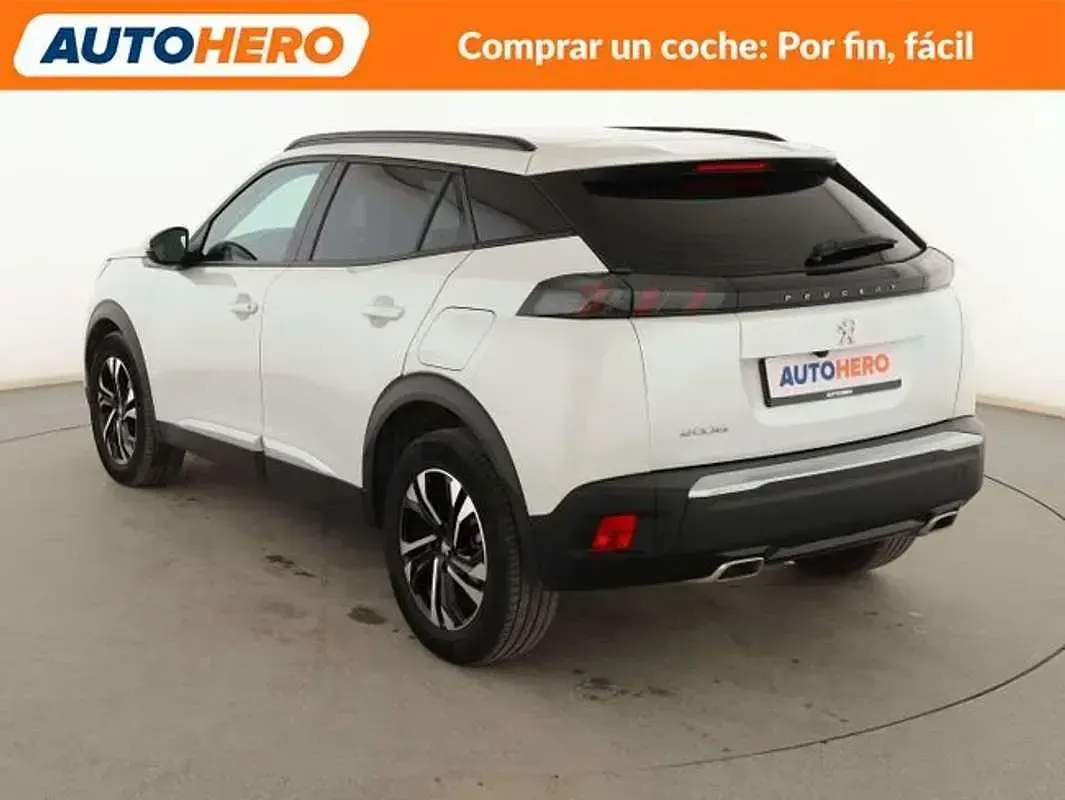 Usado Peugeot 2008 Allure 131 CV (96 kW) 2020 Blanco SUV