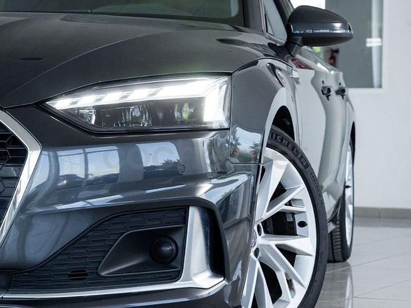 Usado Audi A5 Sportback 150 CV (110 kW) 2021 Gris / plata Utilitario