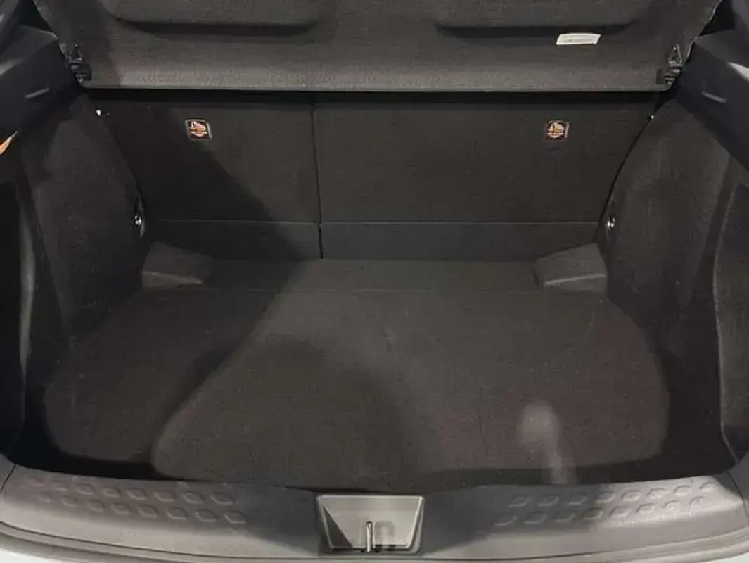 Usado Toyota C-HR Advance 122 CV (89 kW) 2021 Blanco SUV