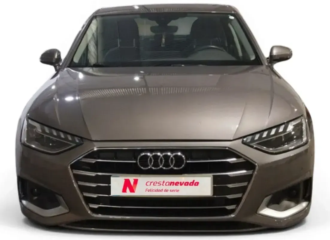 Usado Audi A4 Advanced Plus 136 CV (100 kW) 2022 Gris Berlina