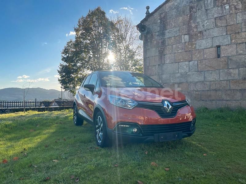 Używany Renault Captur XMOD 110 KM (80 kW) 2017 Pomarańczowy SUV