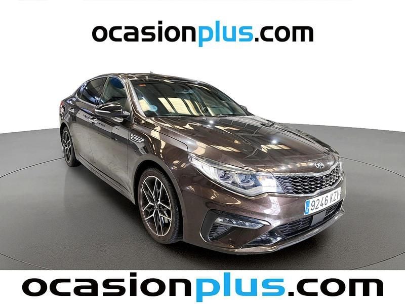 Usado Kia Optima GT-Line 180 CV (132 kW) 2019 Marrón Berlina