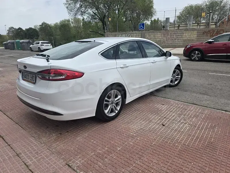 Usado Ford Mondeo Titanium 165 CV (121 kW) 2019 Blanco Berlina