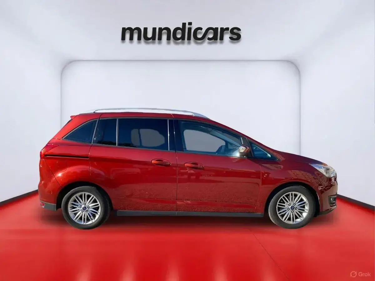 Usado Ford Grand C-Max Trend+ 125 CV (91 kW) 2015 Rojo Monovolumen