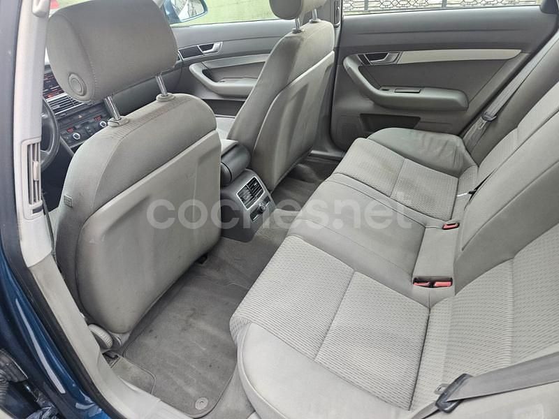 Usado Audi A6 140 CV (102 kW) 2007 Azul Familiar