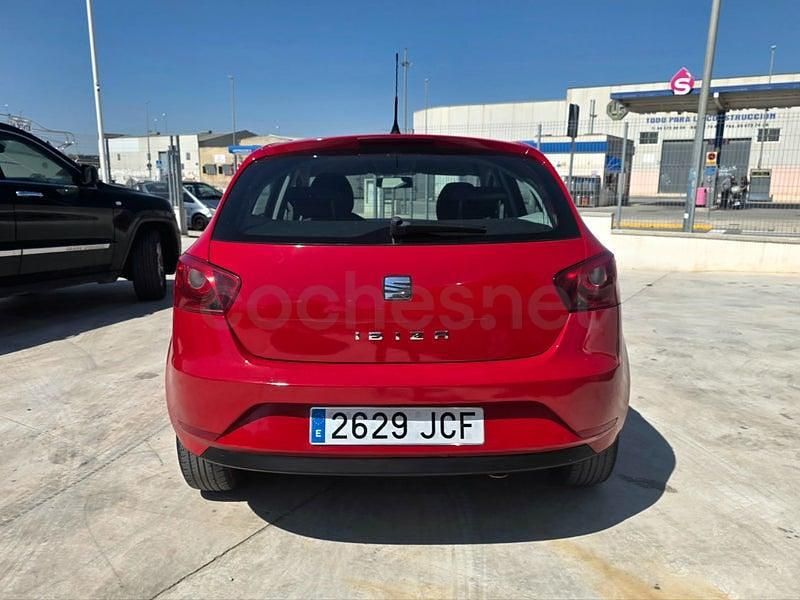 Usado Seat Ibiza I-Tech 85 CV (62 kW) 2015 Rojo Berlina