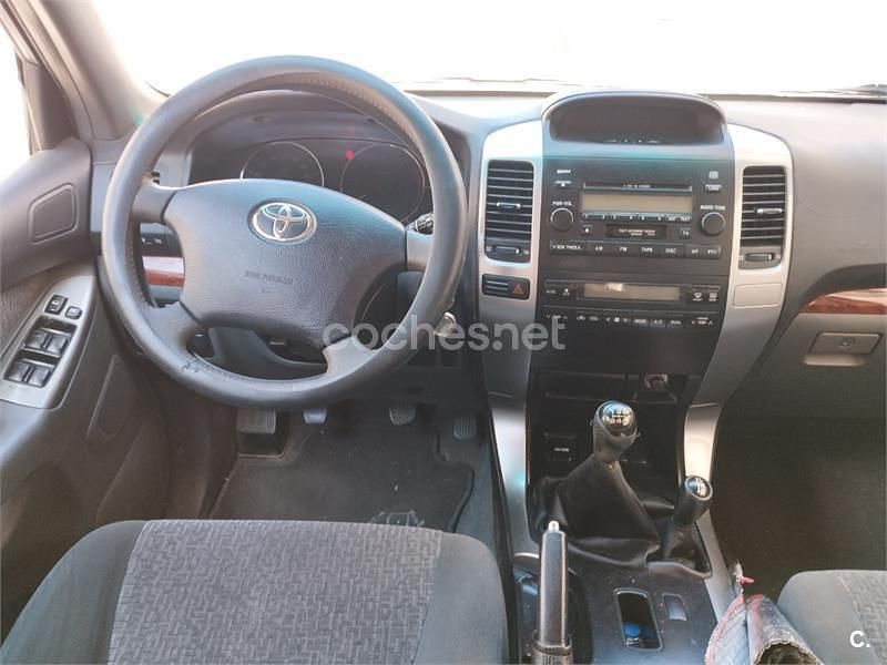 Gris / plata Usado 2003 Toyota Land Cruiser SUV | 19.000 € (Precio justo) - Imagen 1/4