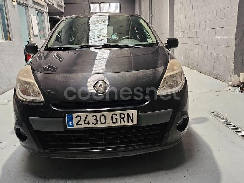Negro Usado 2009 Renault Clio II Authentique Berlina | 4300 € (Precio justo) - Imagen 1/4