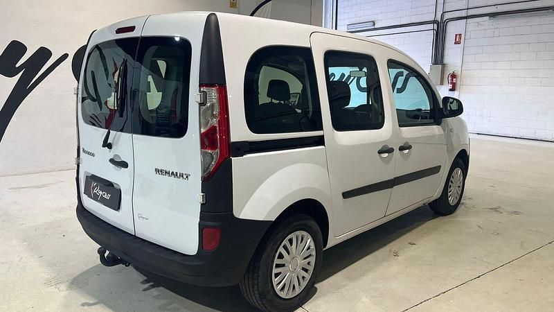 Usado Renault Kangoo 75 CV (55 kW) 2017 Blanco Familiar