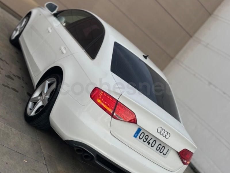 Usado Audi A4 S-Line 143 CV (105 kW) 2008 Blanco Berlina