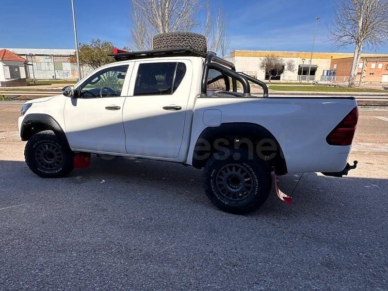 Usado Toyota HiLux 150 CV (110 kW) 2020 Blanco Pickup/Camioneta