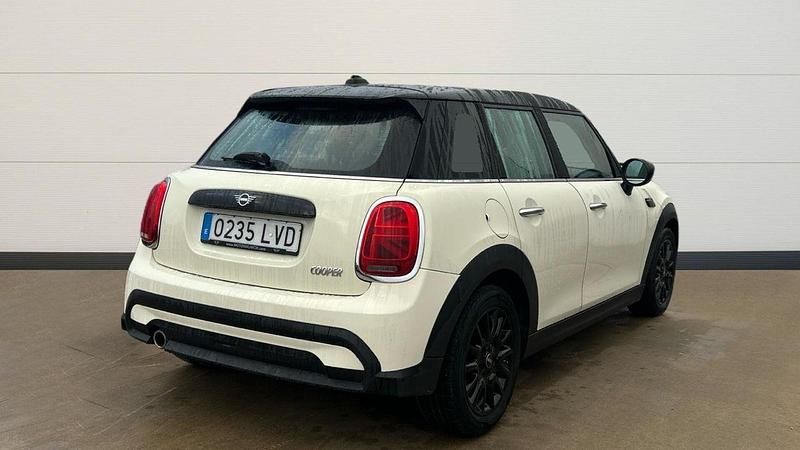 Usado Mini Cooper 136 CV (100 kW) 2021 Blanco Utilitario