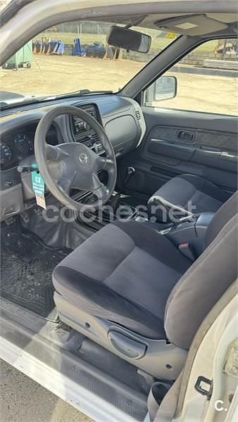 Usado Nissan Navara Comfort 190 CV (139 kW) 2011 Blanco Recogida