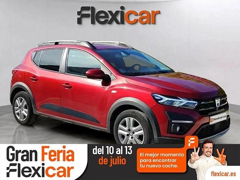 Rojo Usado 2021 Dacia Sandero Comfort Utilitario | 13.490 € (Precio justo) - Imagen 1/2