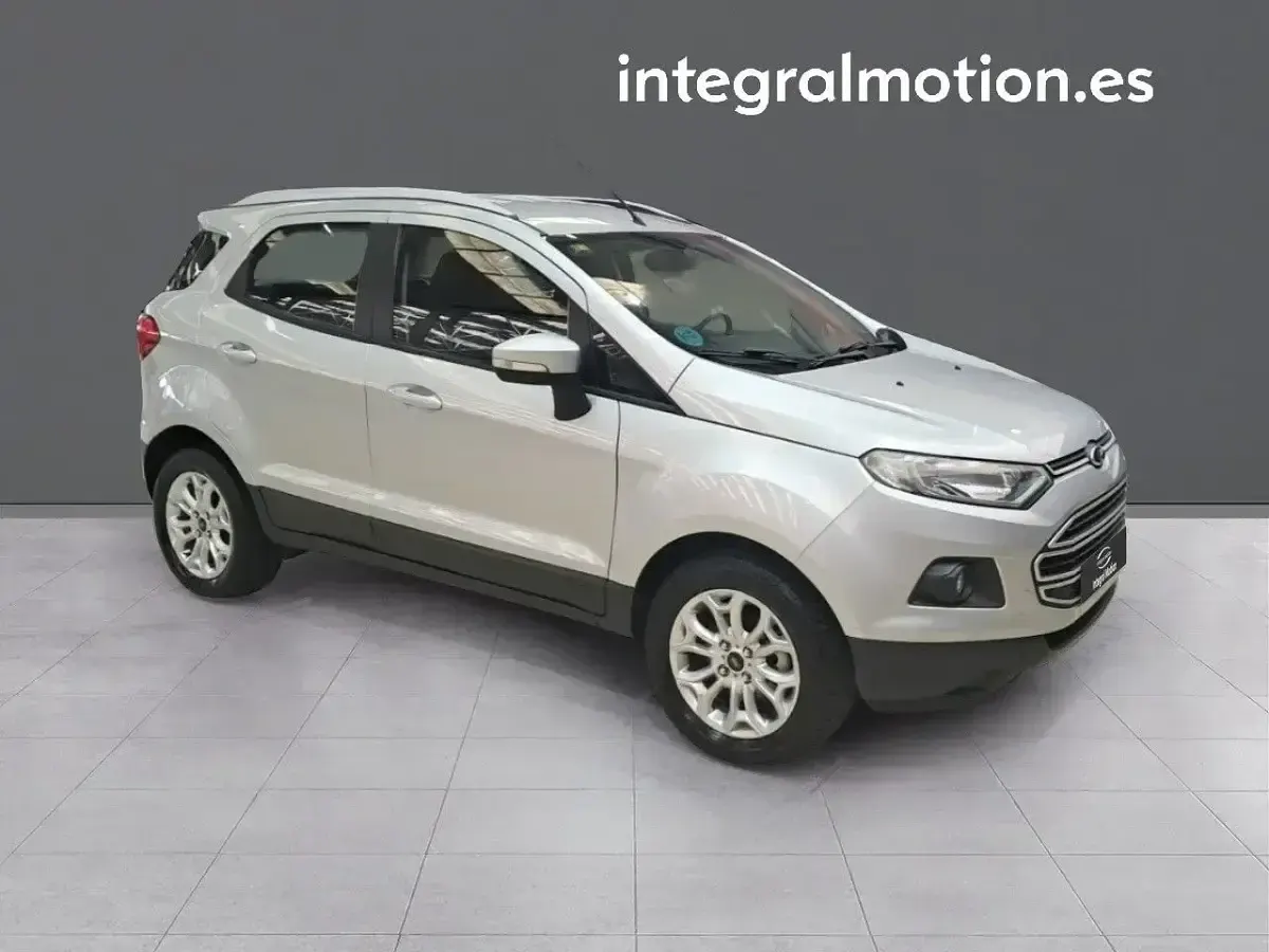 Usado Ford Ecosport Trend 95 CV (69 kW) 2016 Gris SUV