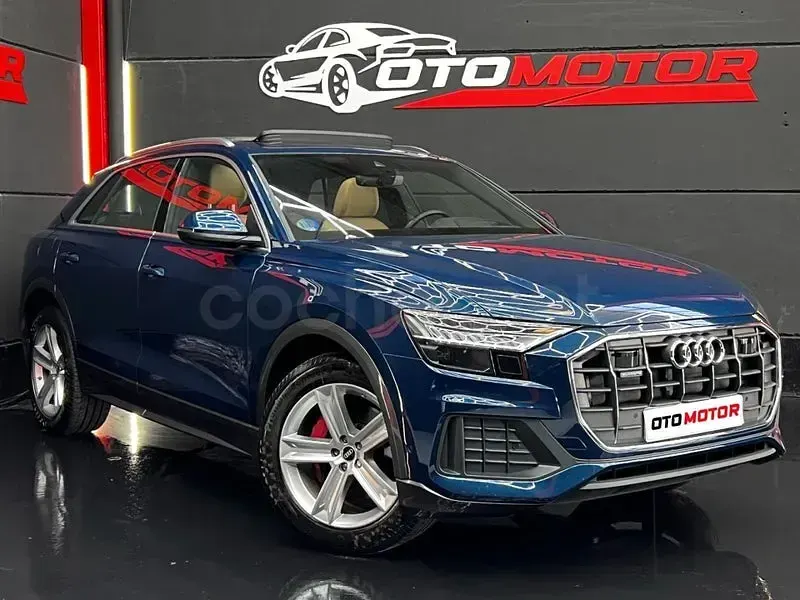 Usado Audi Q8 231 CV (169 kW) 2021 Azul SUV