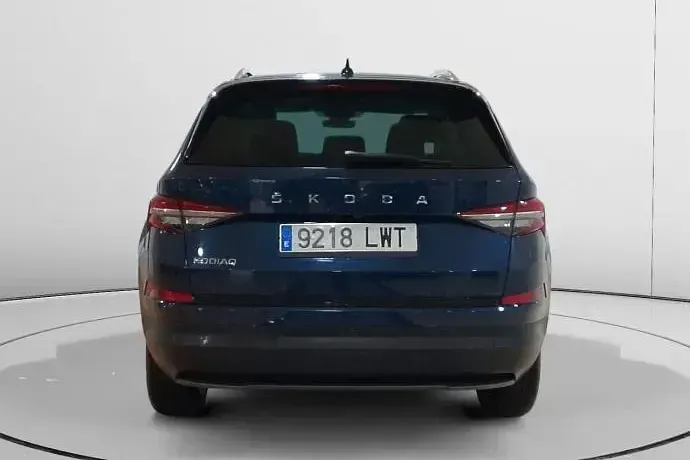 Usado Skoda Kodiaq Ambition 151 CV (111 kW) 2022 Azul SUV