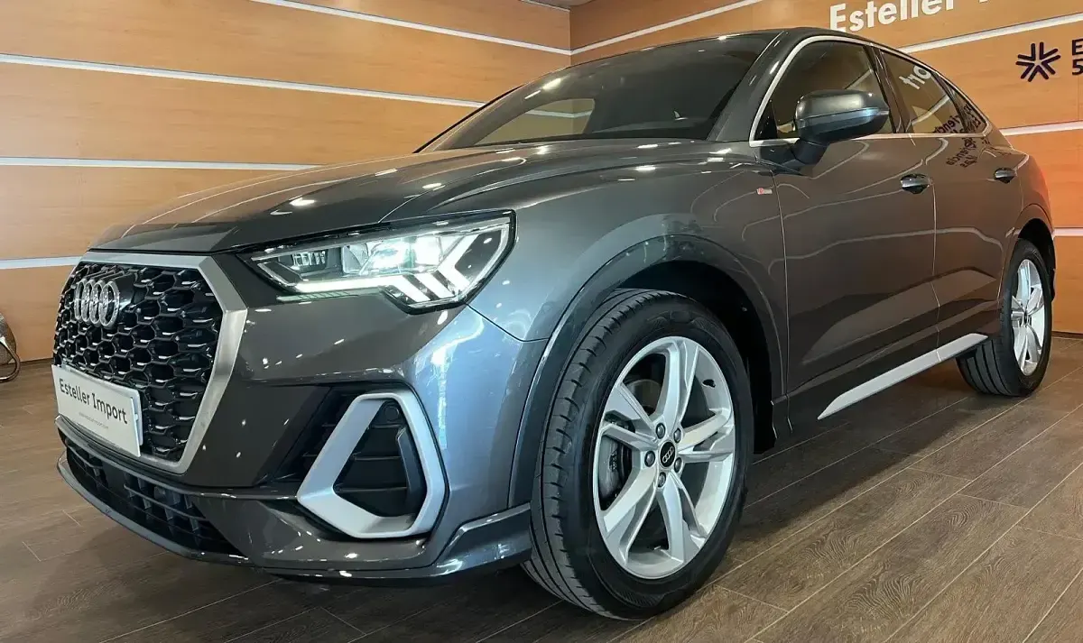 Usado Audi Q3 S-Line 150 CV (110 kW) 2022 Gris SUV