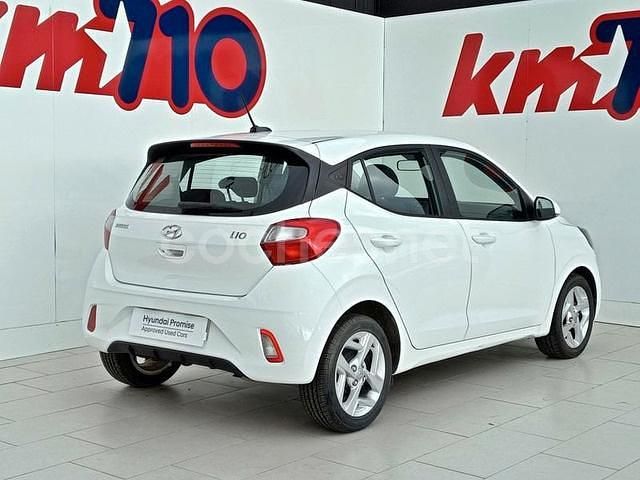 Usado Hyundai i10 67 CV (49 kW) 2022 Blanco Utilitario