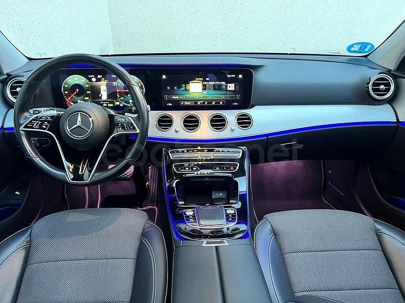 Usado Mercedes E300 306 CV (225 kW) 2020 Gris / plata Familiar