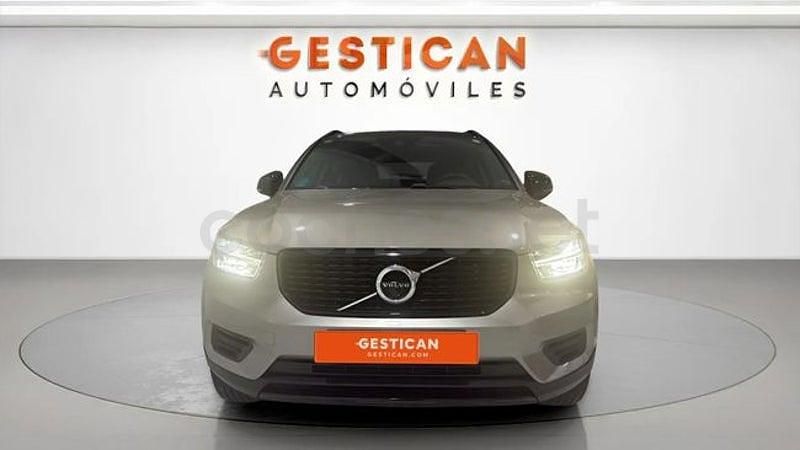 Usado Volvo XC40 R-Design 211 CV (155 kW) 2022 Beige SUV