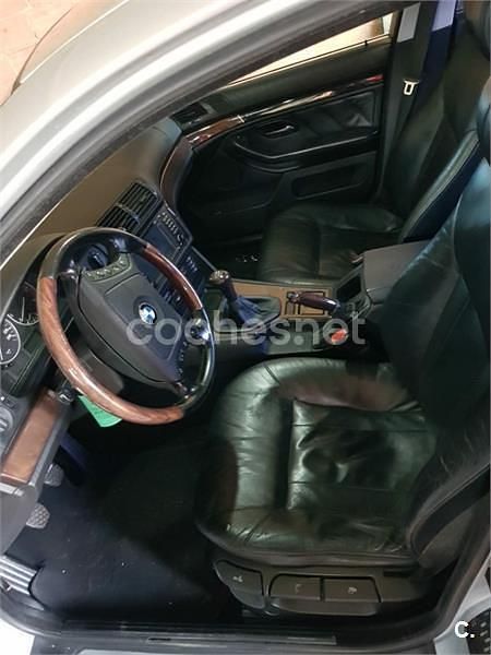 Begagnad BMW 320 150 HK (110 kW) 2003 Grå Sedan