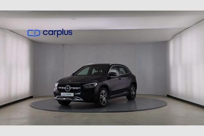 Negro Usado 2022 Mercedes GLA250 SUV | 35.490 € (Un poco caro) - Imagen 1/4