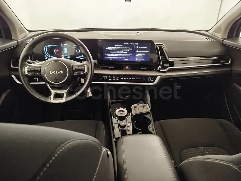 Usado Kia Sportage 115 CV (84 kW) 2025 Gris / plata SUV