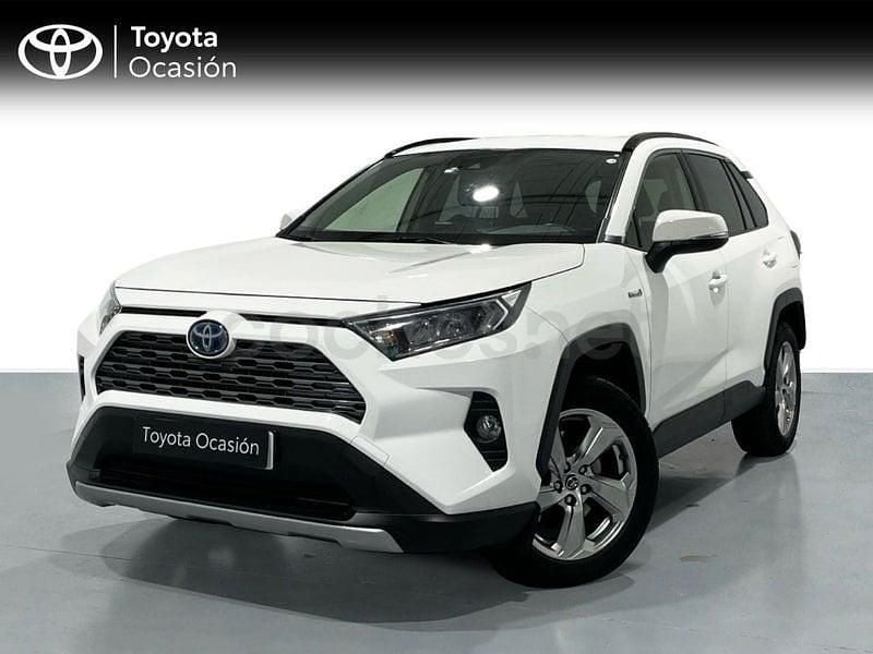 Usado Toyota RAV4 Hybrid Advance 223 CV (164 kW) 2019 Blanco SUV