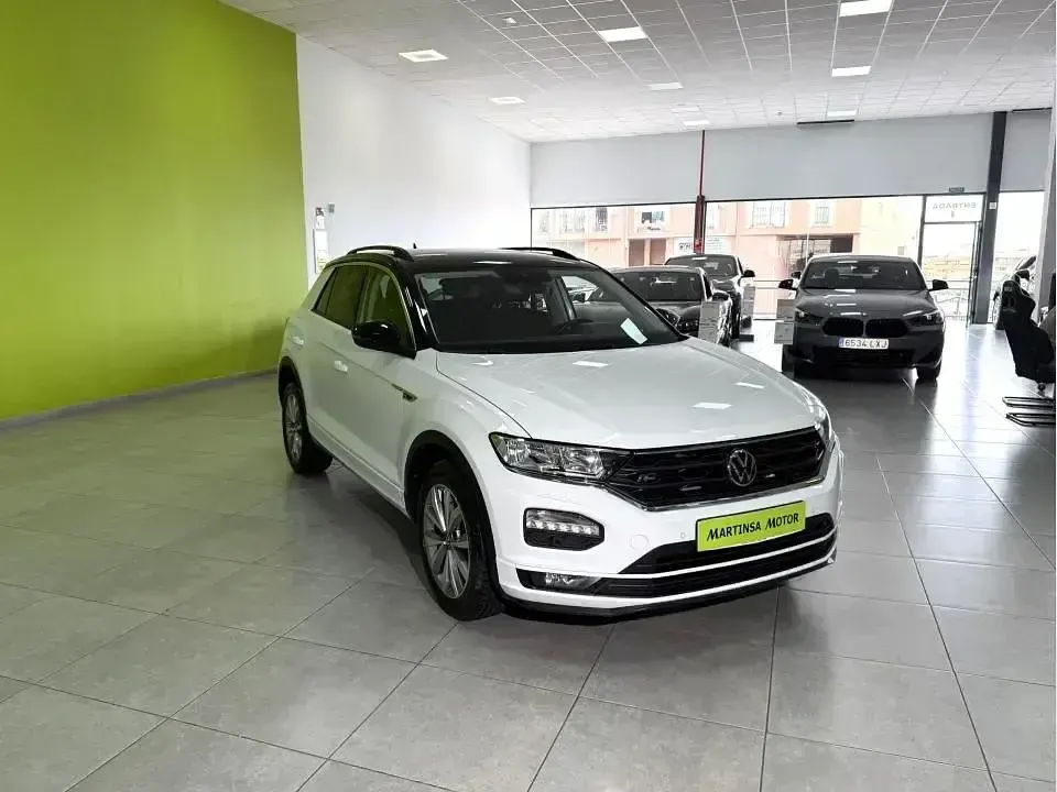 Usado VW T-Roc Advance 110 CV (80 kW) 2022 Blanco SUV