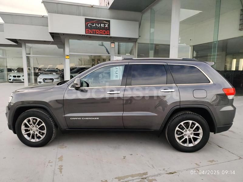 Negro Usado 2016 Jeep Grand Cherokee Limited SUV | 24.490 € (Super precio) - Imagen 1/4