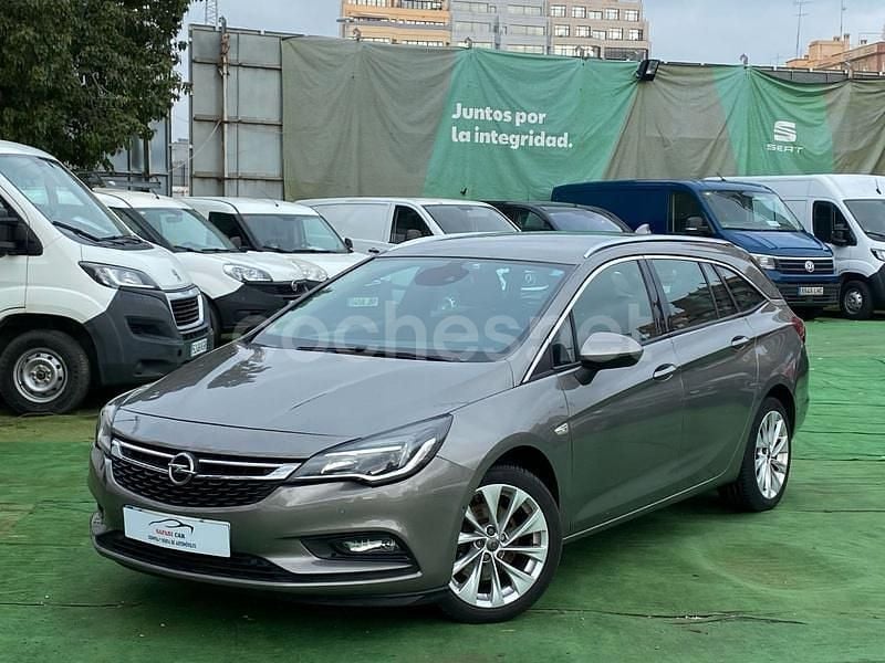Gris Usado 2017 Opel Astra Business Familiar | 8400 € (Precio justo) - Imagen 1/4