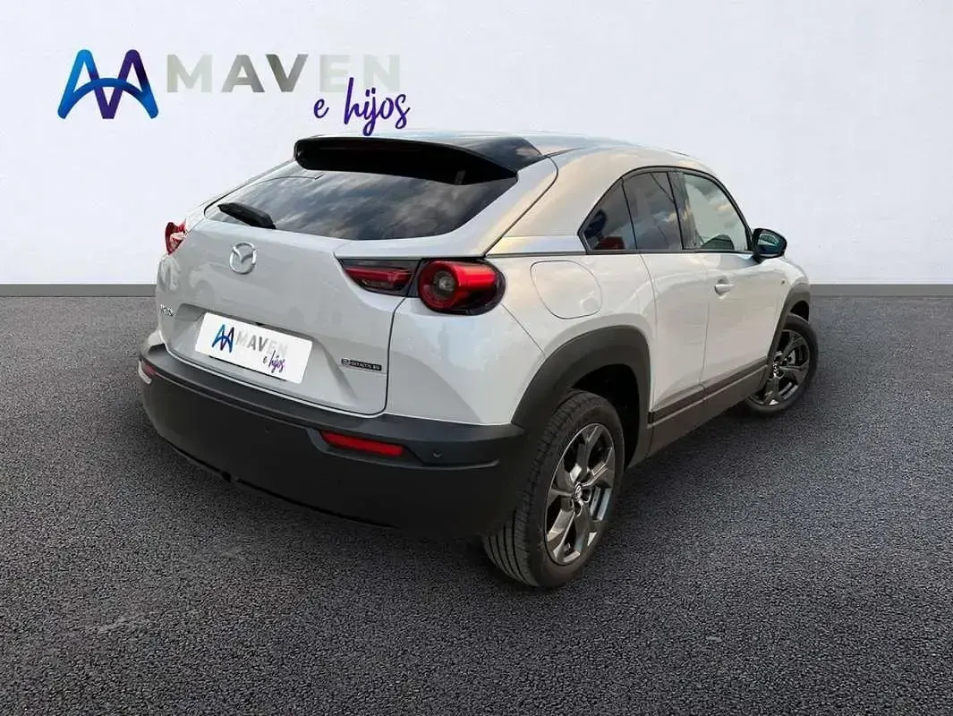 Usado Mazda MX30 Makoto 106 kW (145 CV) 2023 Blanco SUV