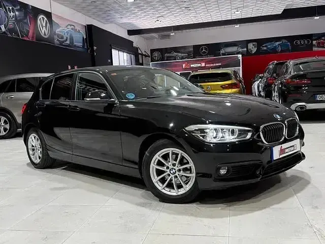 Usado BMW 116 116 CV (85 kW) 2017 Negro Utilitario