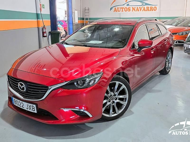 Usado Mazda 6 Style 150 HP (110 kW) 2017 Vermelho Carrinha