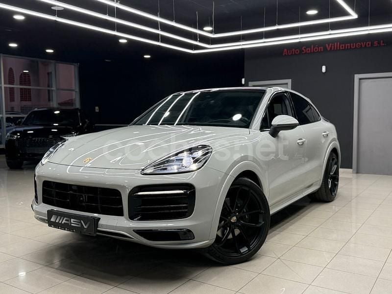 Usado Porsche Cayenne 462 CV (339 kW) 2020 Gris / plata SUV