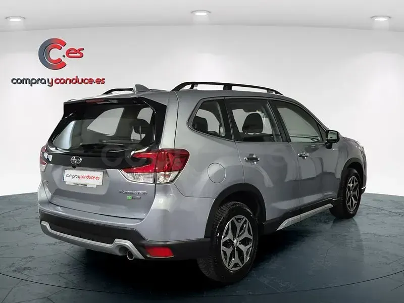 Usado Subaru Forester Sport 150 CV (110 kW) 2021 Gris / plata SUV