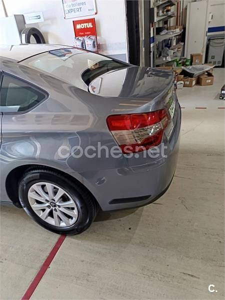 Usado Citroën C5 Business Class 112 CV (82 kW) 2012 Gris / plata Berlina